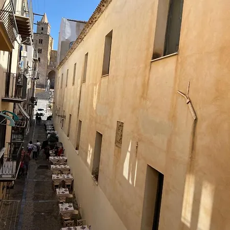 Apartment Mandralisca Cefalu